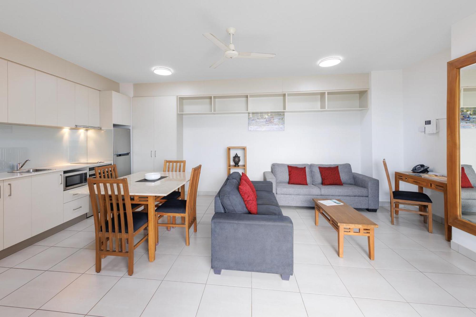 Ramada Suites By Wyndham Zen Quarter Darwin Eksteriør billede